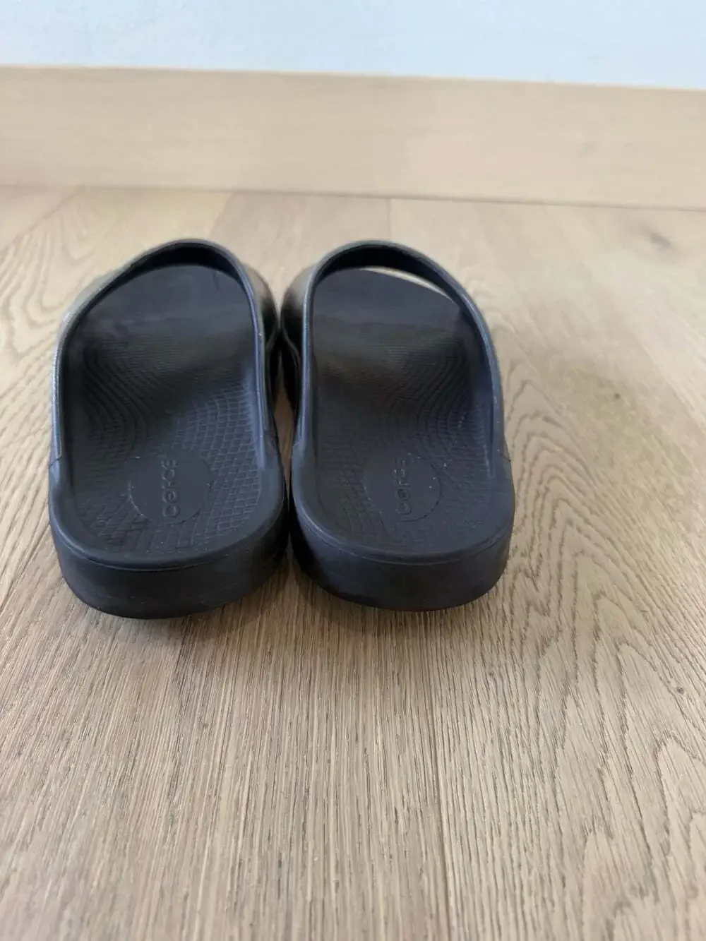 OOFOS Women's Bronze Black Slides Sandals Slip On Synthetic 11 42 Plantar Shoes